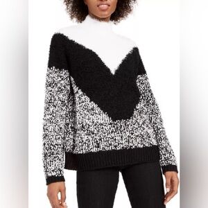 Bar III Black & White Fuzzy Soft Heavyweight Colorblock Sweater Size XL